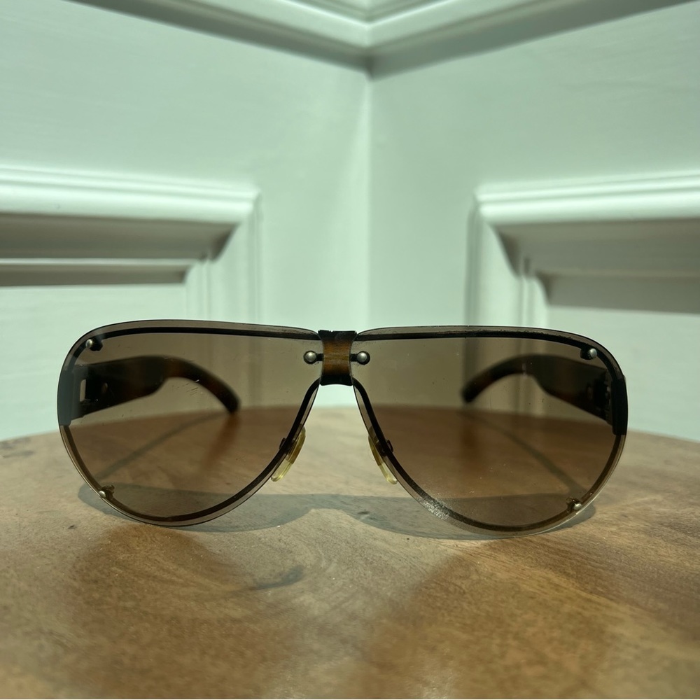 GUCCI Vintage Small Aviator Oval Sunglasses - Picture 4 of 7